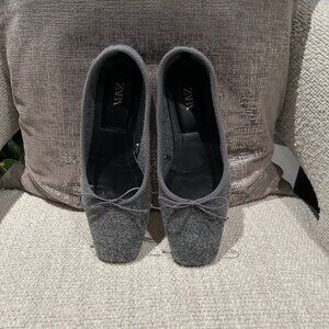 Zara Grey Felt Ballet Flats | Square Toe | Size 37 / US 6.5